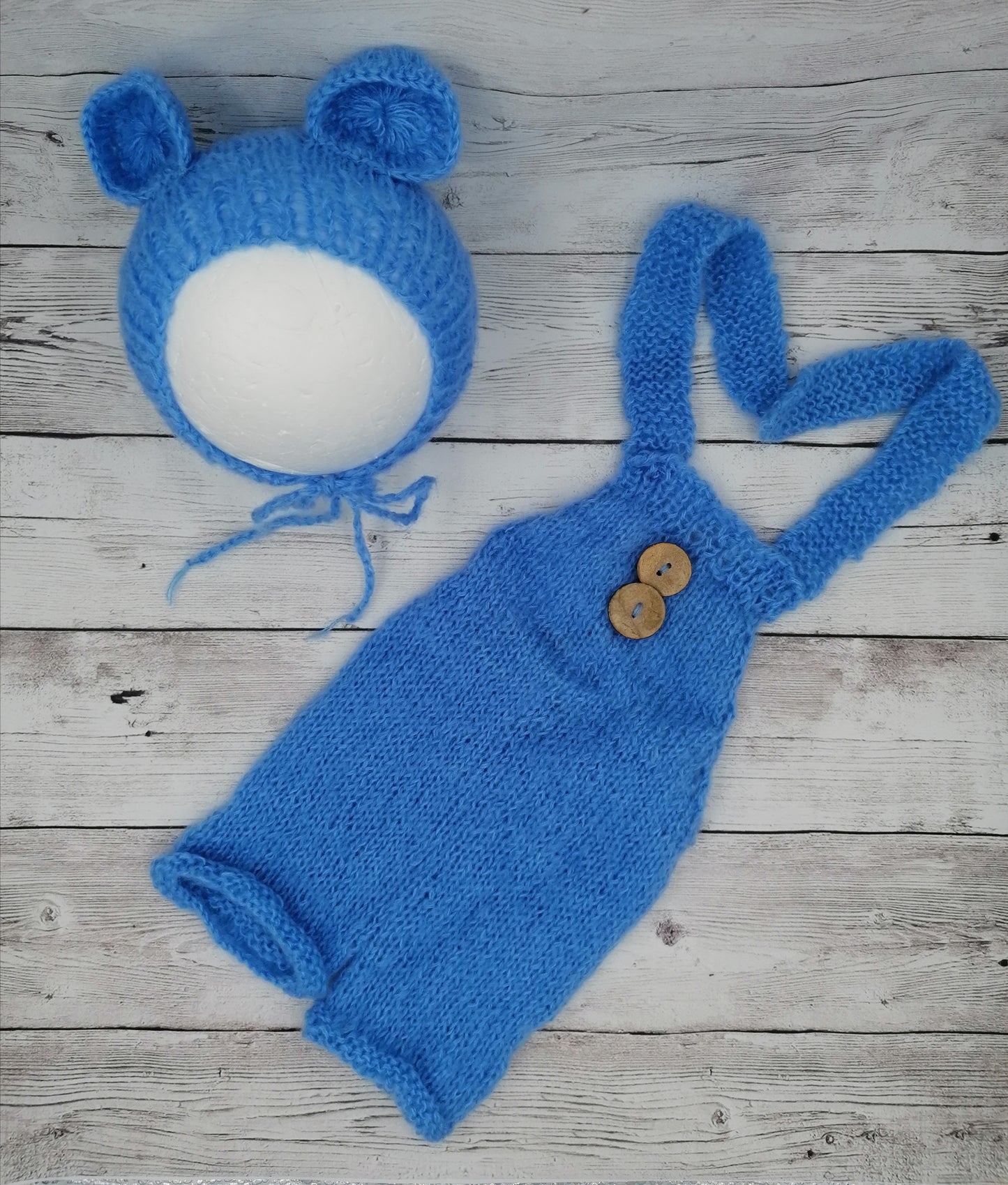 Outfit Set Newborn Mütze + Hose / Latzhose