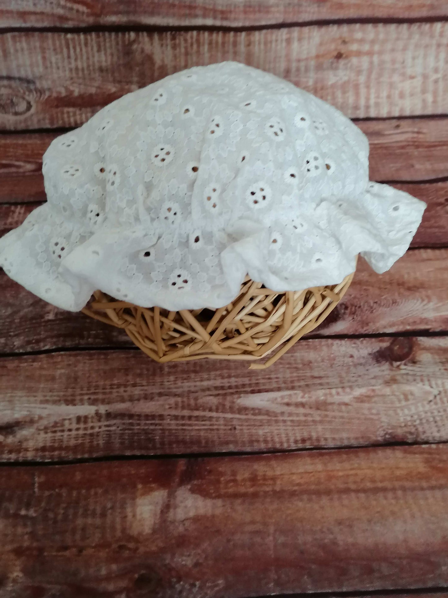 Badehaube Bademütze für 9-12 Monate, bestickt, naturweiß