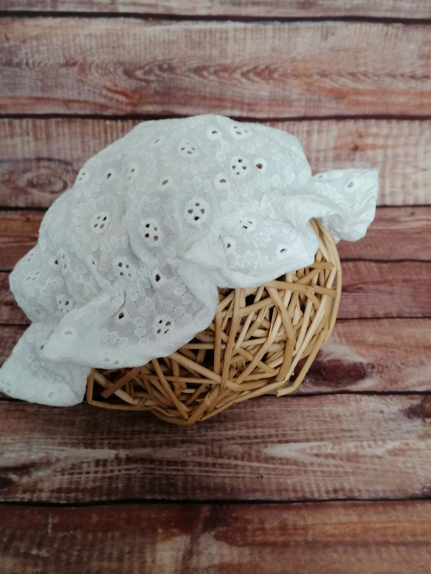 Badehaube Bademütze für 9-12 Monate, bestickt, naturweiß