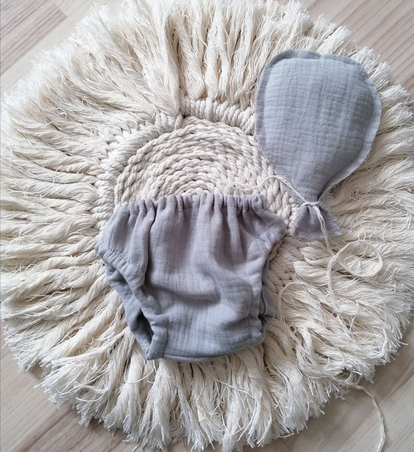 Windelhose Windelhosen Boho handmade Newborn, 12 Monate einzeln oder mit Kissen