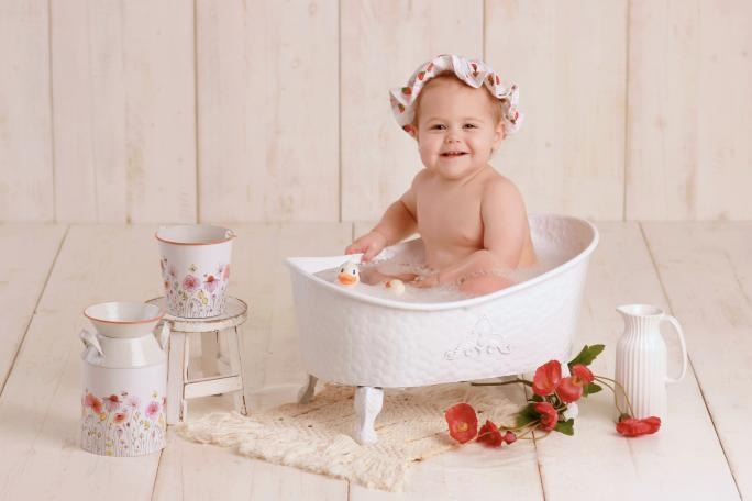 Vintage Baby Badewanne für Badefotoshootings