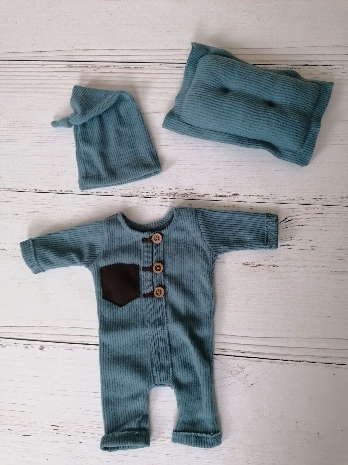 Newborn Reborn 3er Set Strampler Kissen und Mütze